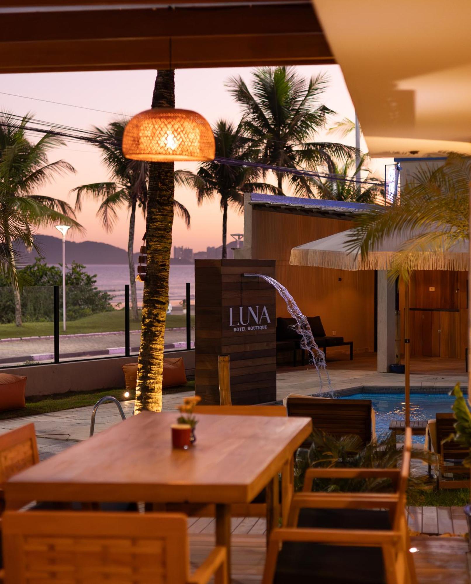 Luna Hotel Boutique - Frente A Praia Гуаружа Екстериор снимка